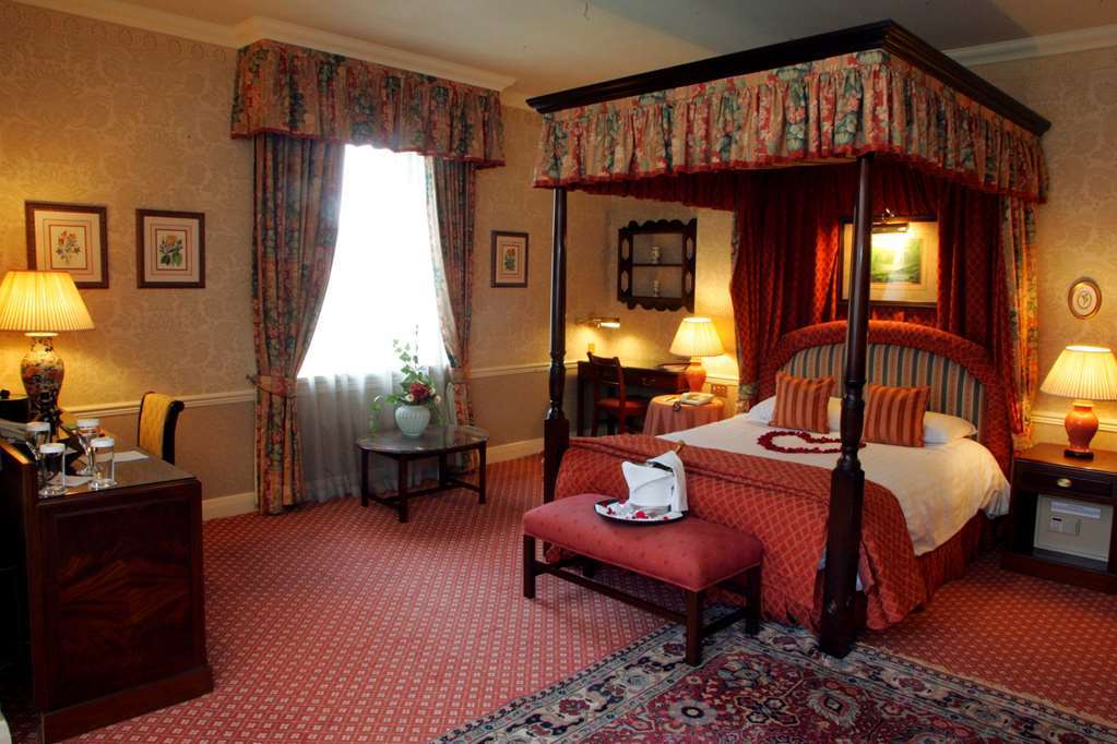 The Manor House At Celtic Manor Hotel Newport  Bilik gambar