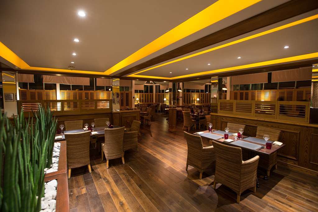 The Manor House At Celtic Manor Hotel Newport  Restoran gambar