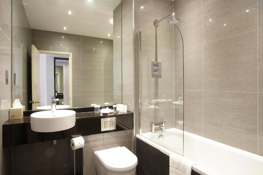 The Manor House At Celtic Manor Hotel Newport  Bilik gambar