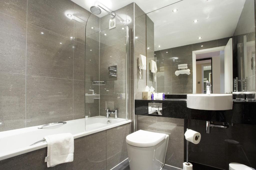 The Manor House At Celtic Manor Hotel Newport  Bilik gambar